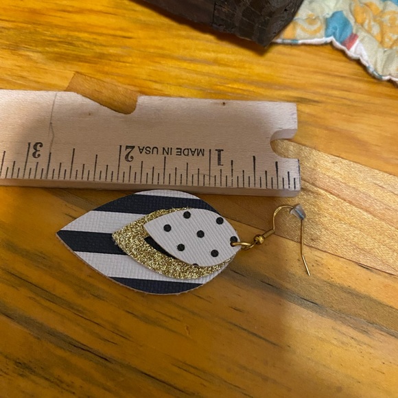 Handmade earrings - Picture 2 of 4